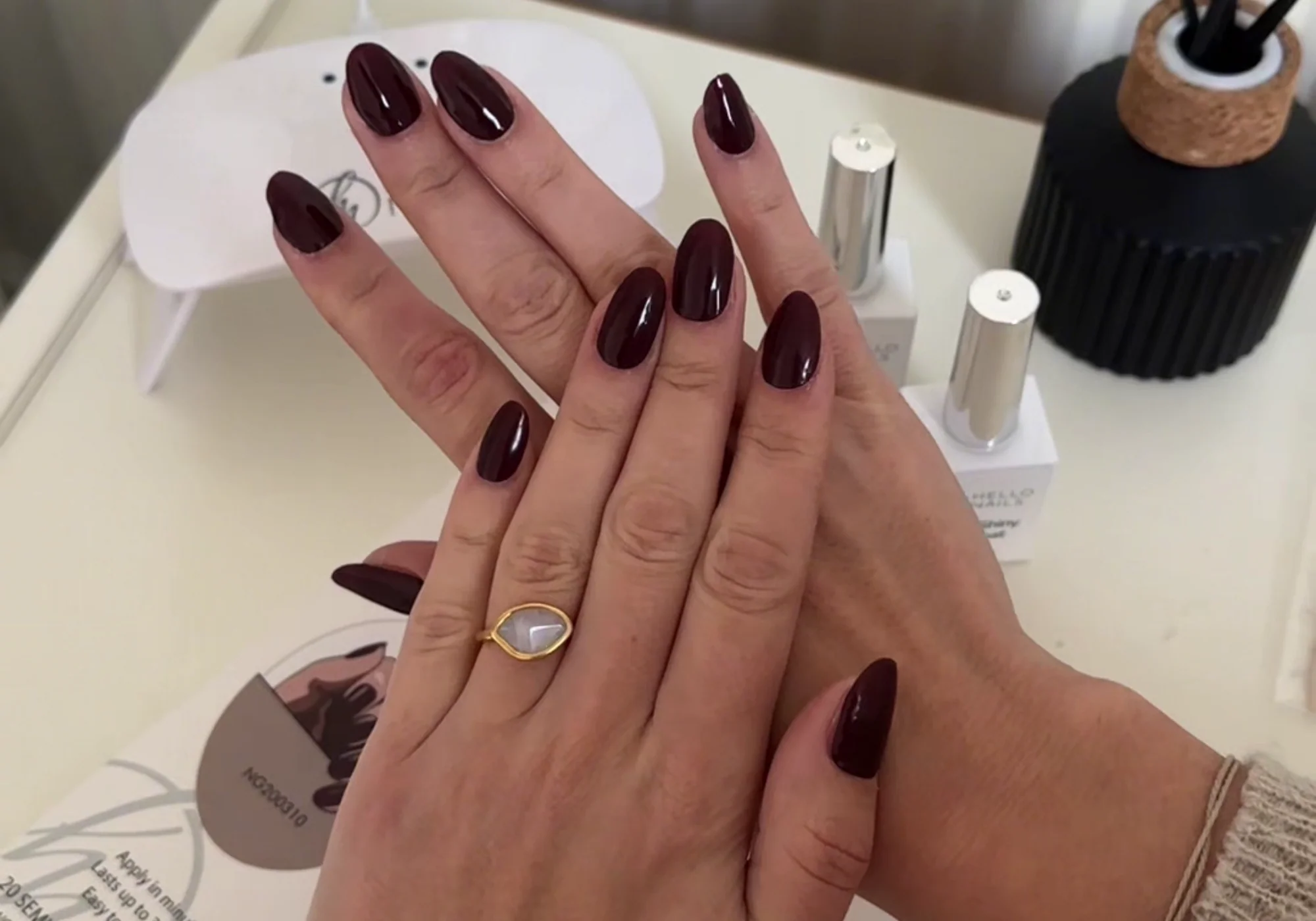 Salon-Perfect Nails in Minutes